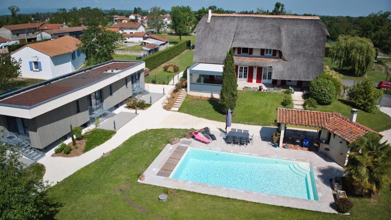 La Cle Des Chaumes Bed & Breakfast Boisset-les-Montrond Bagian luar foto